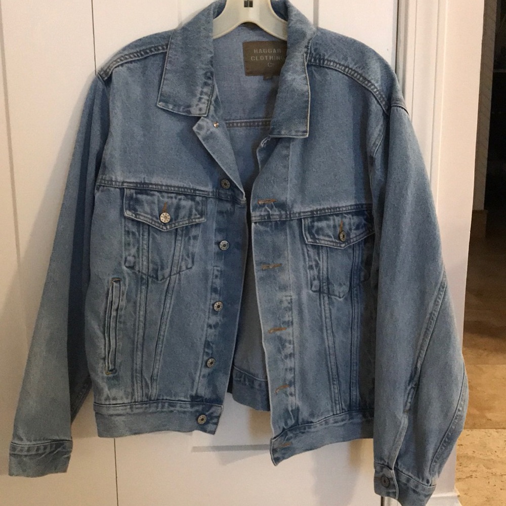 Oversized denim jacket (men’s small)